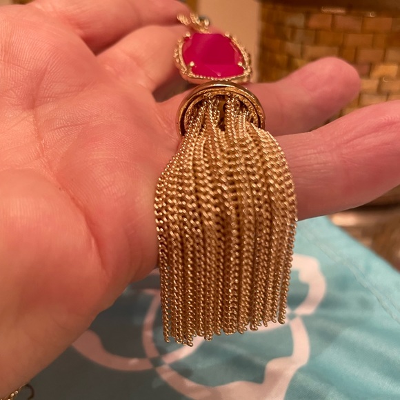 Kendra Scott Everly in Pink Agate - Picture 6 of 9